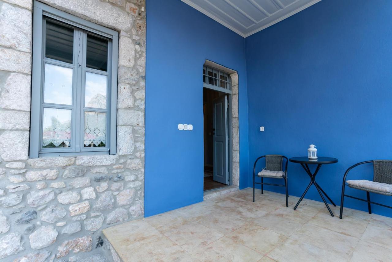 Englezena'S Guesthouse Leonídion Eksteriør bilde